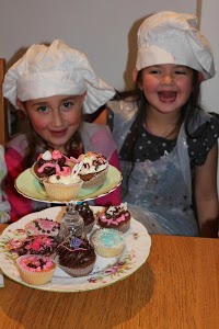 Classy Cupcakes and Posh Patisserie 1099480 Image 3